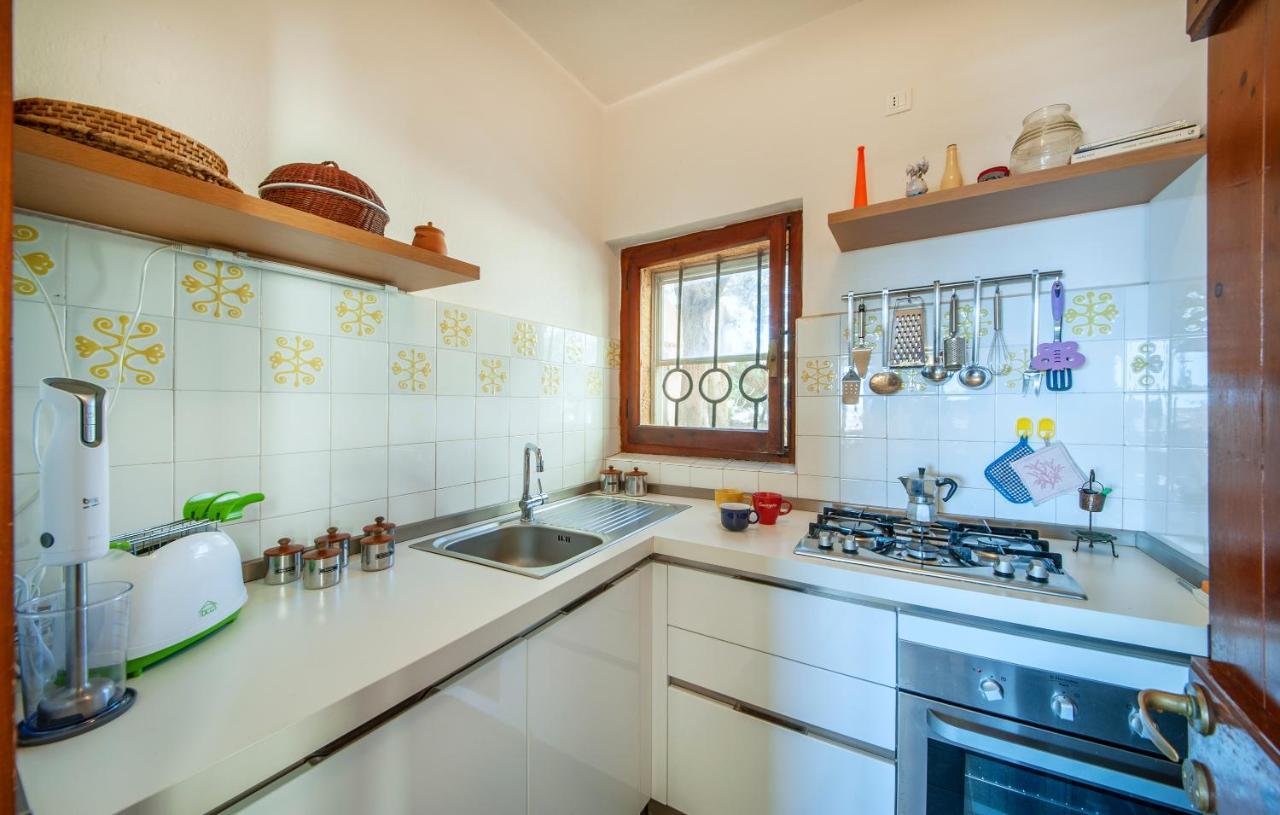 Villa Ginepri Стинтино Экстерьер фото