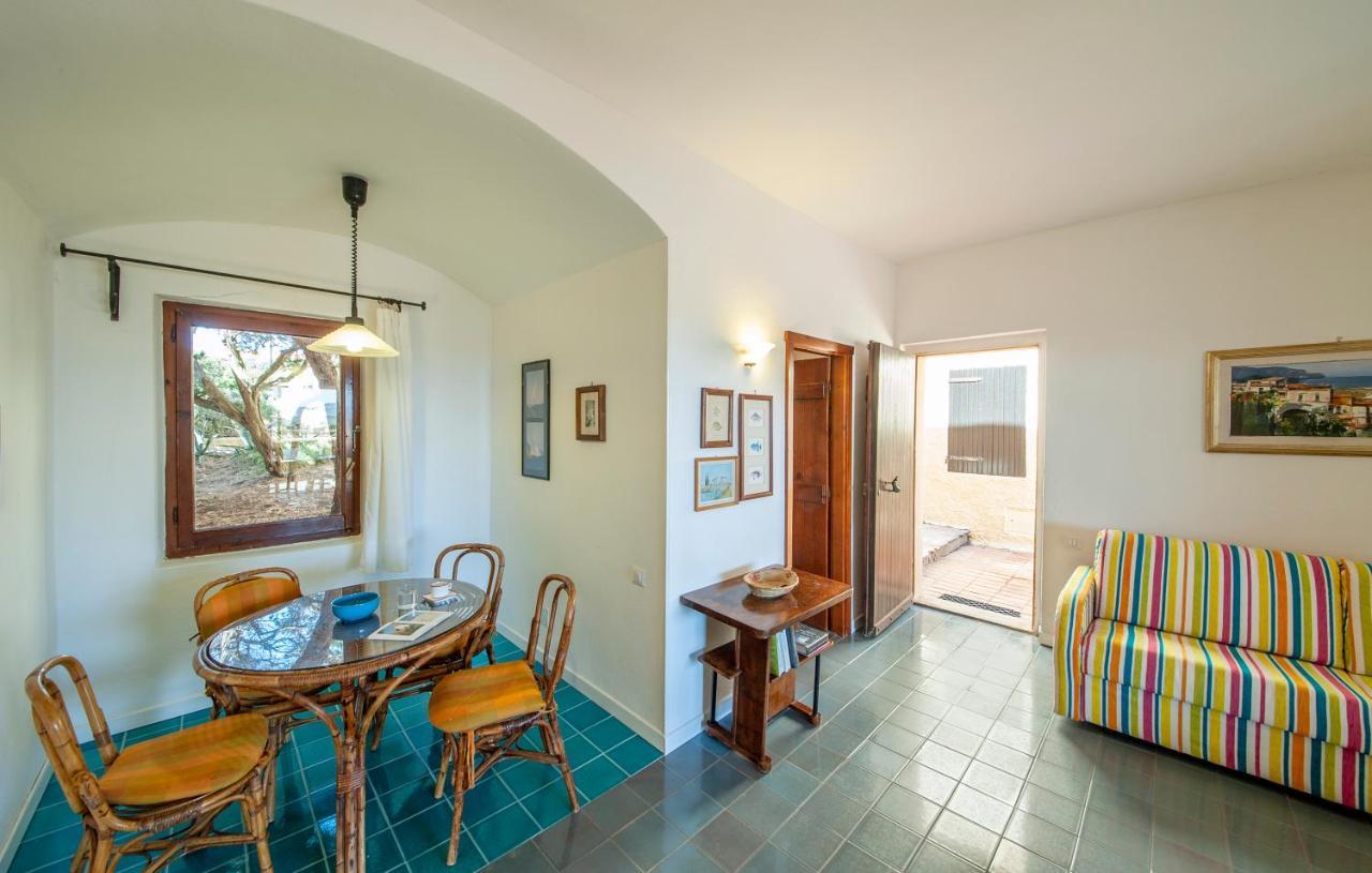Villa Ginepri Стинтино Экстерьер фото